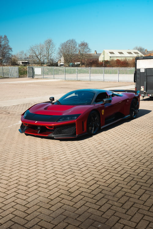 Ferrari F80 - Red
