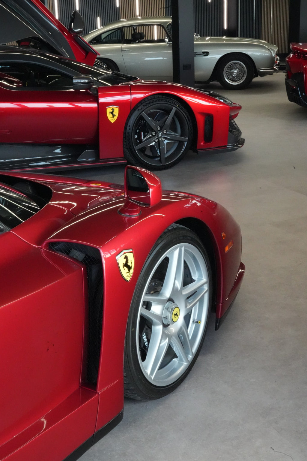 Ferrari F80 - Red