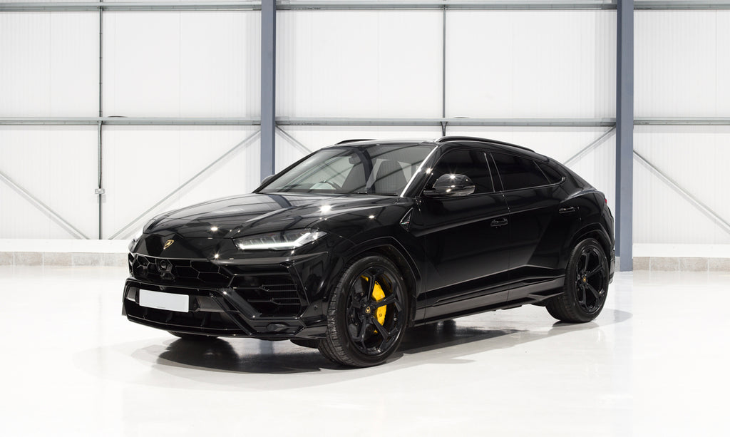 Lamborghini Urus - Black