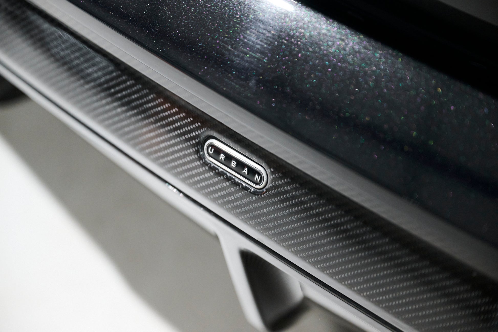 Rolls Royce Cullinan - (Black/Gray Interior)