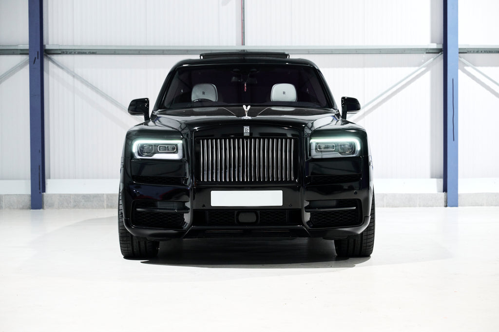 Rolls Royce Cullinan - (White Interior)