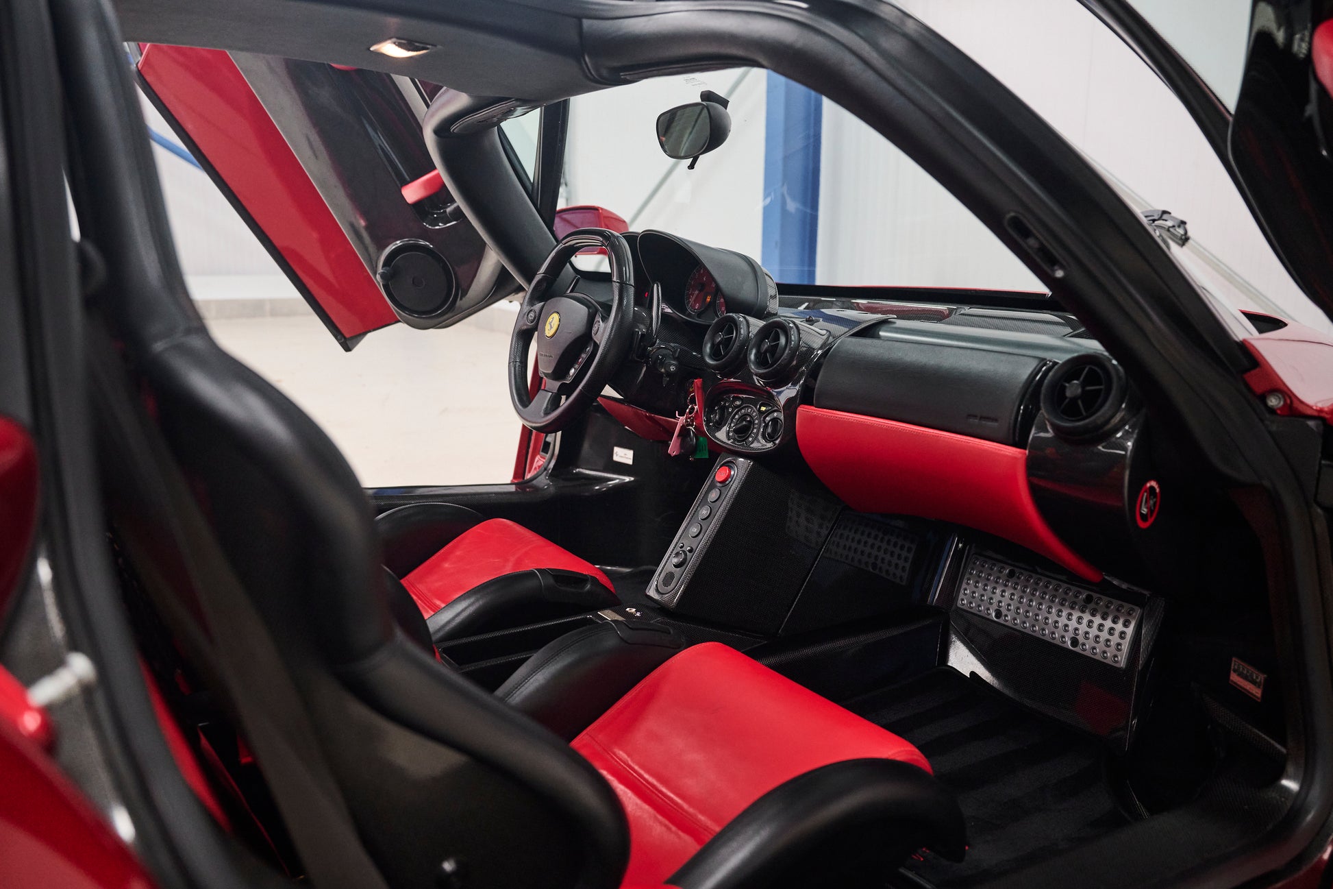 Ferrari Enzo - Red