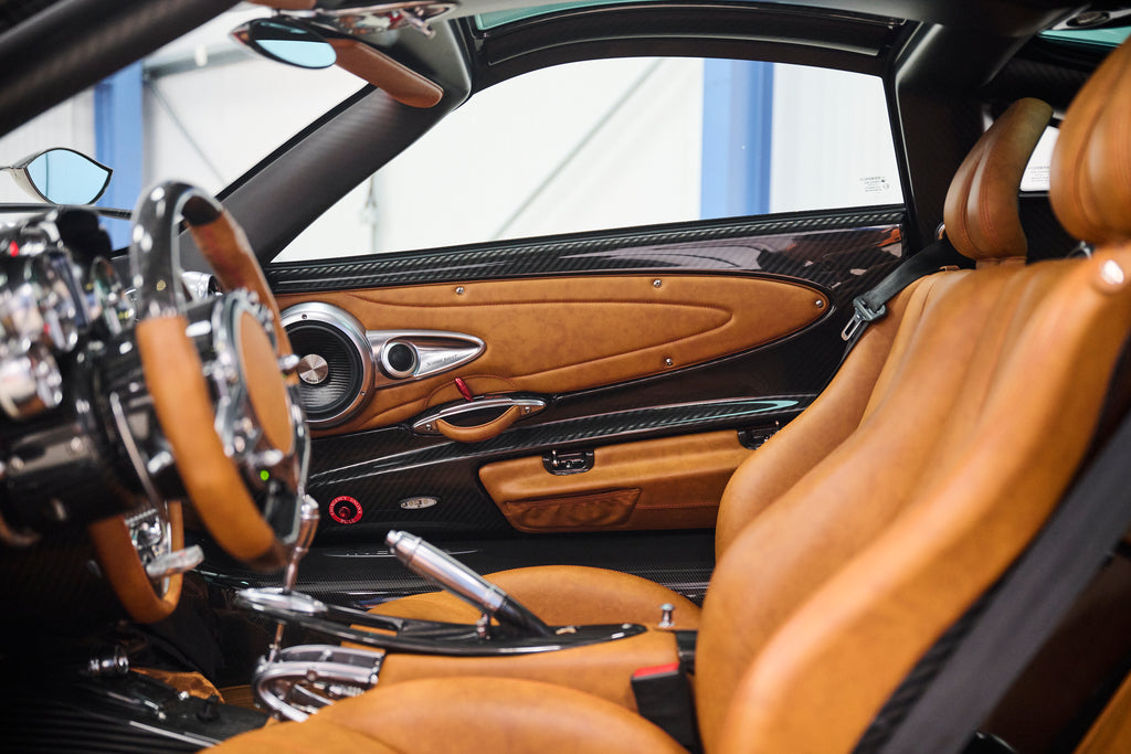 Pagani Huayra - Red