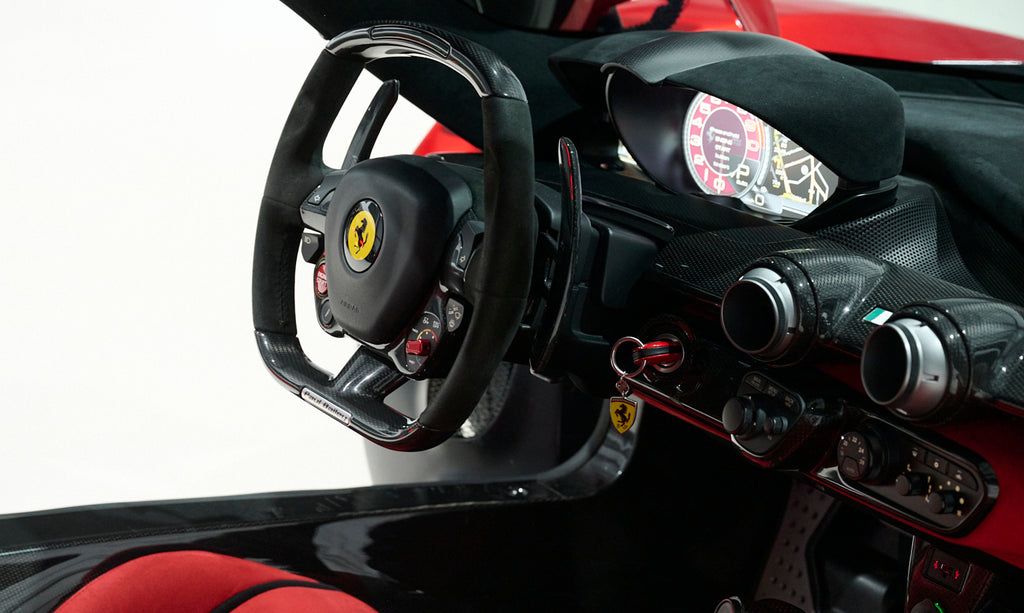 Ferrari LaFerrari - Red