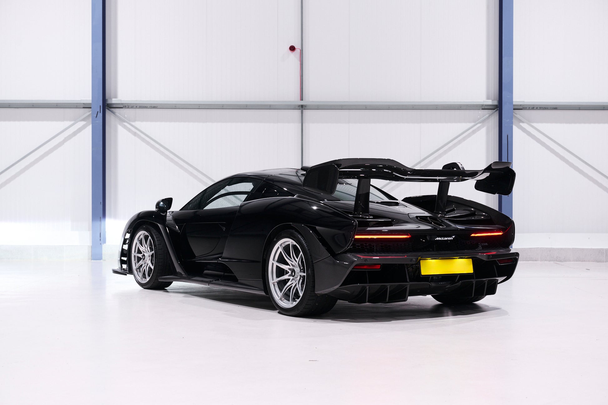 McLaren Senna - Black