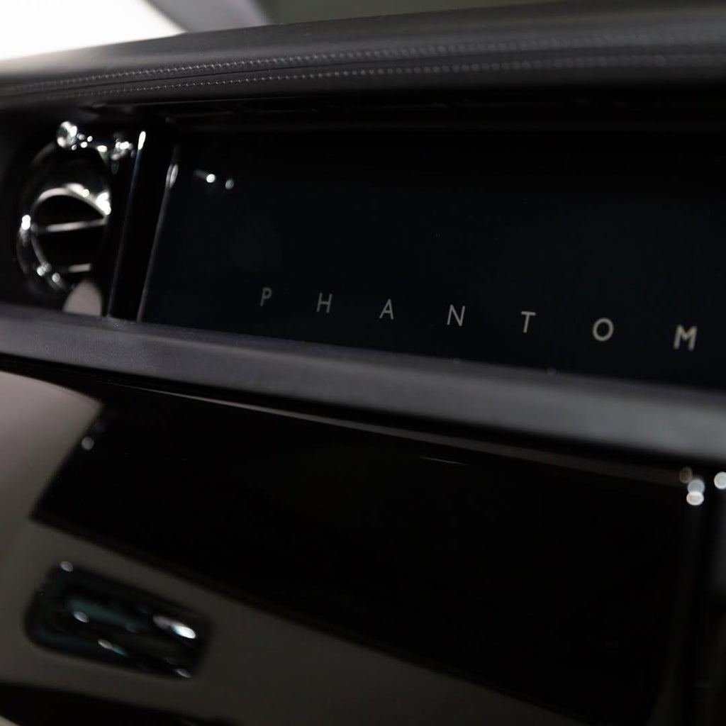 Rolls Royce Phanton Series II - White